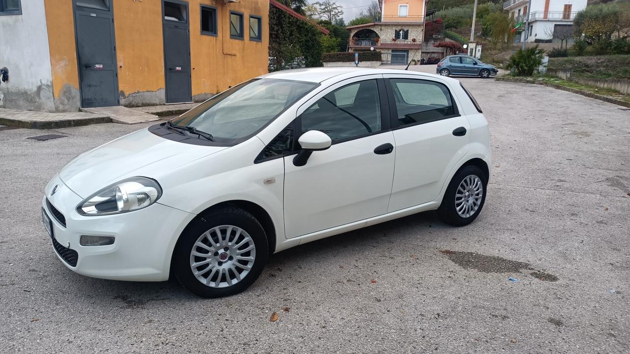 Fiat Punto 1.3 diesel 75 CV. N1 con i posti