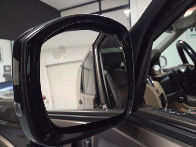 LAND ROVER Discovery 4 3.0 HSE Graphite Edition IVA ESPOSTA E6B