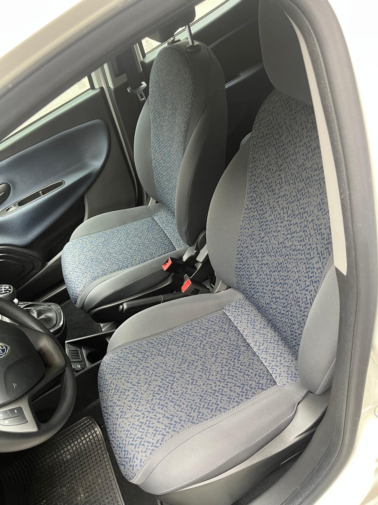 Lancia Ypsilon 1.0 FireFly 5 porte S&S Hybrid Platino