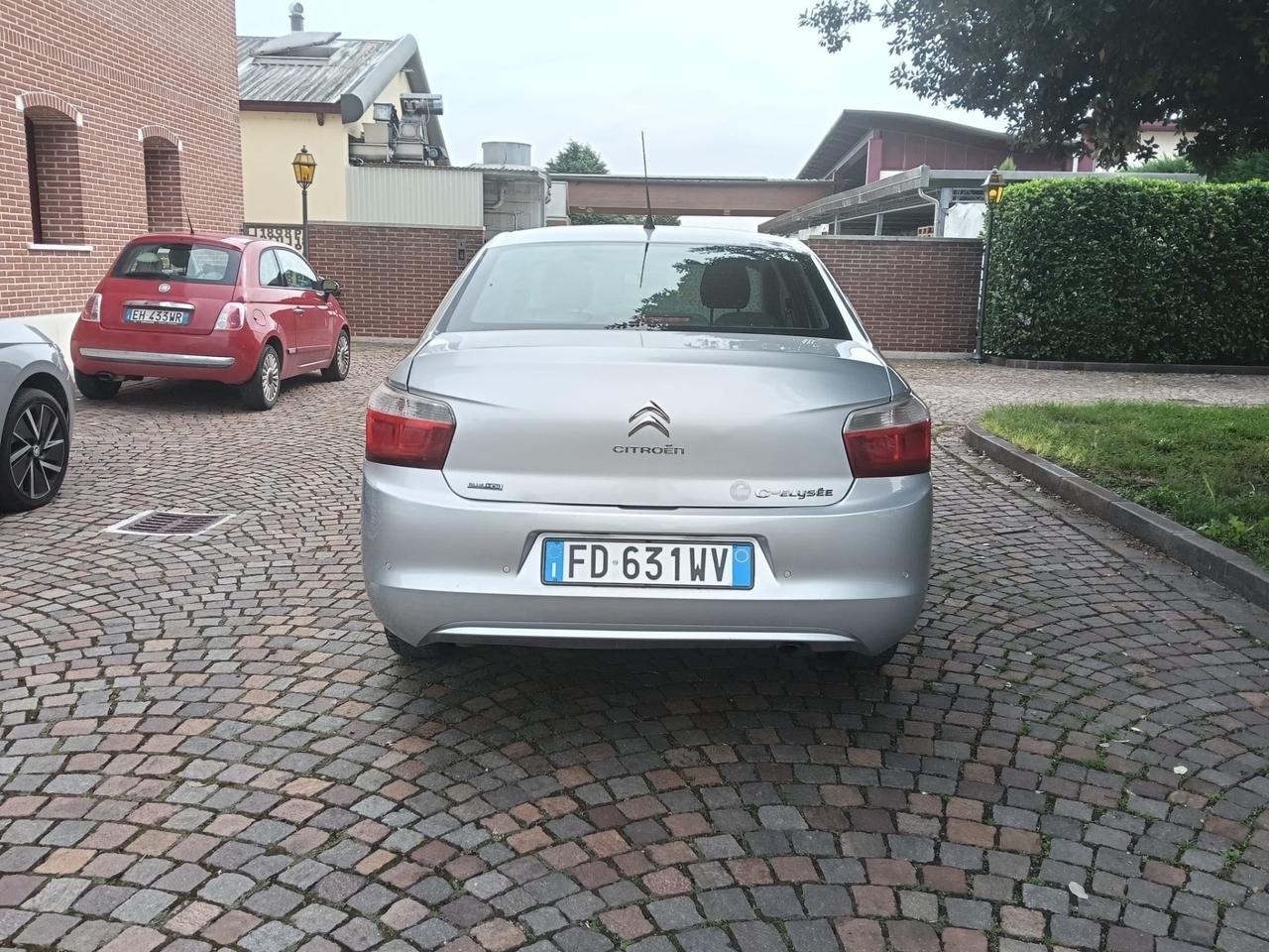 Citroen C-Elysee BlueHDi 100 Exclusive