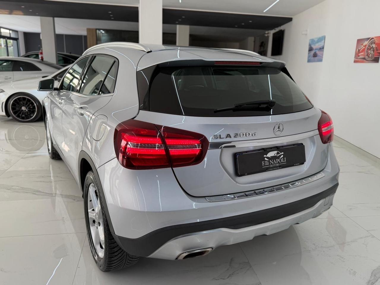 Mercedes-benz GLA 200 d Automatic Sport