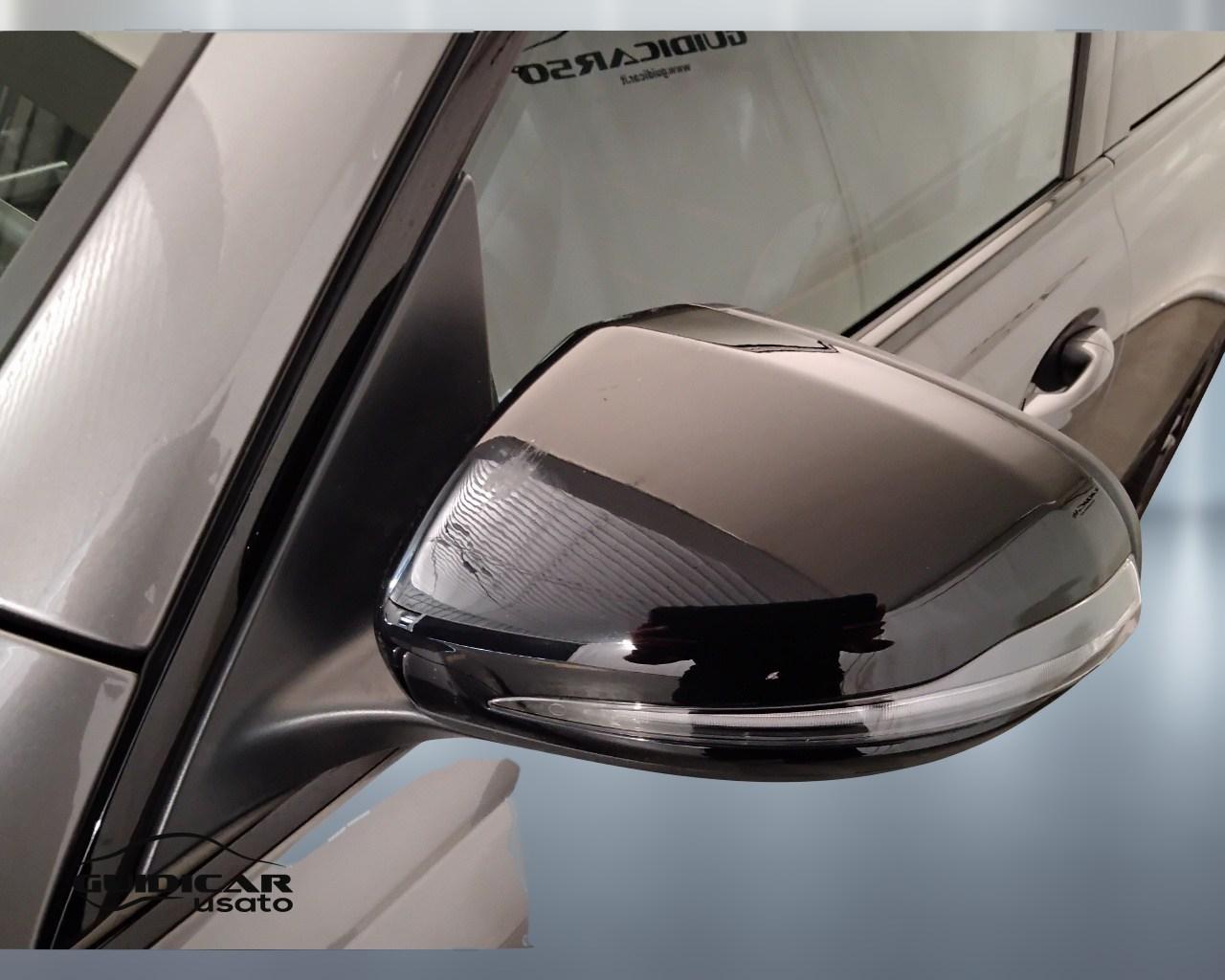 Mercedes-Benz GLB - X247 2019 - GLB 200 d Premium auto