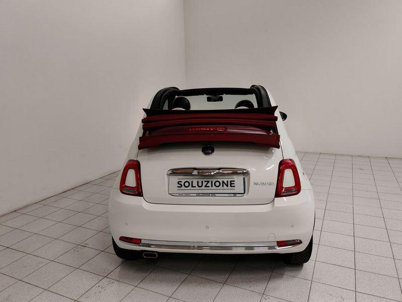 FIAT 500C 1.0 Hybrid Dolcevita
