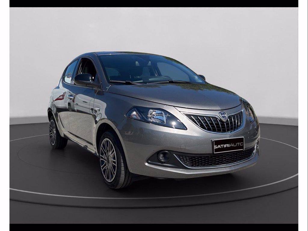 LANCIA Ypsilon 1.0 firefly hybrid silver plus s&s 70cv del 2024