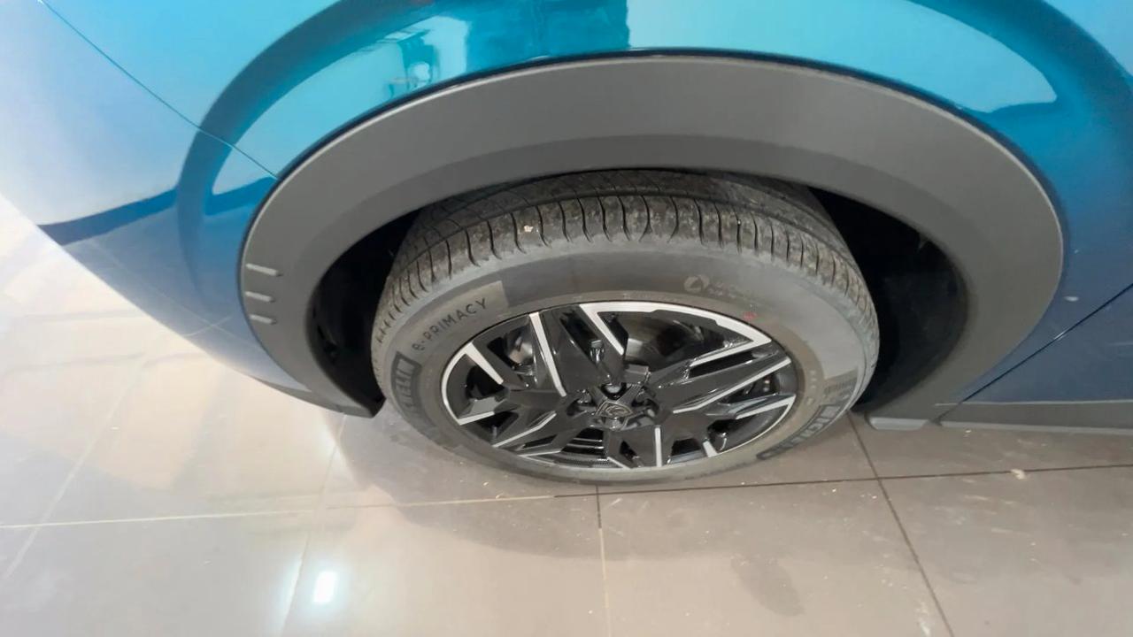 Peugeot 3008 3008 1.2 hybrid GT 145cv e-dcs6