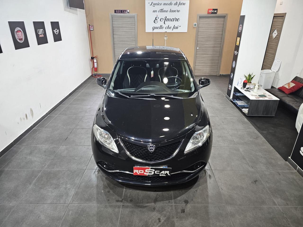 Lancia Ypsilon 1.2 benz. 69cv