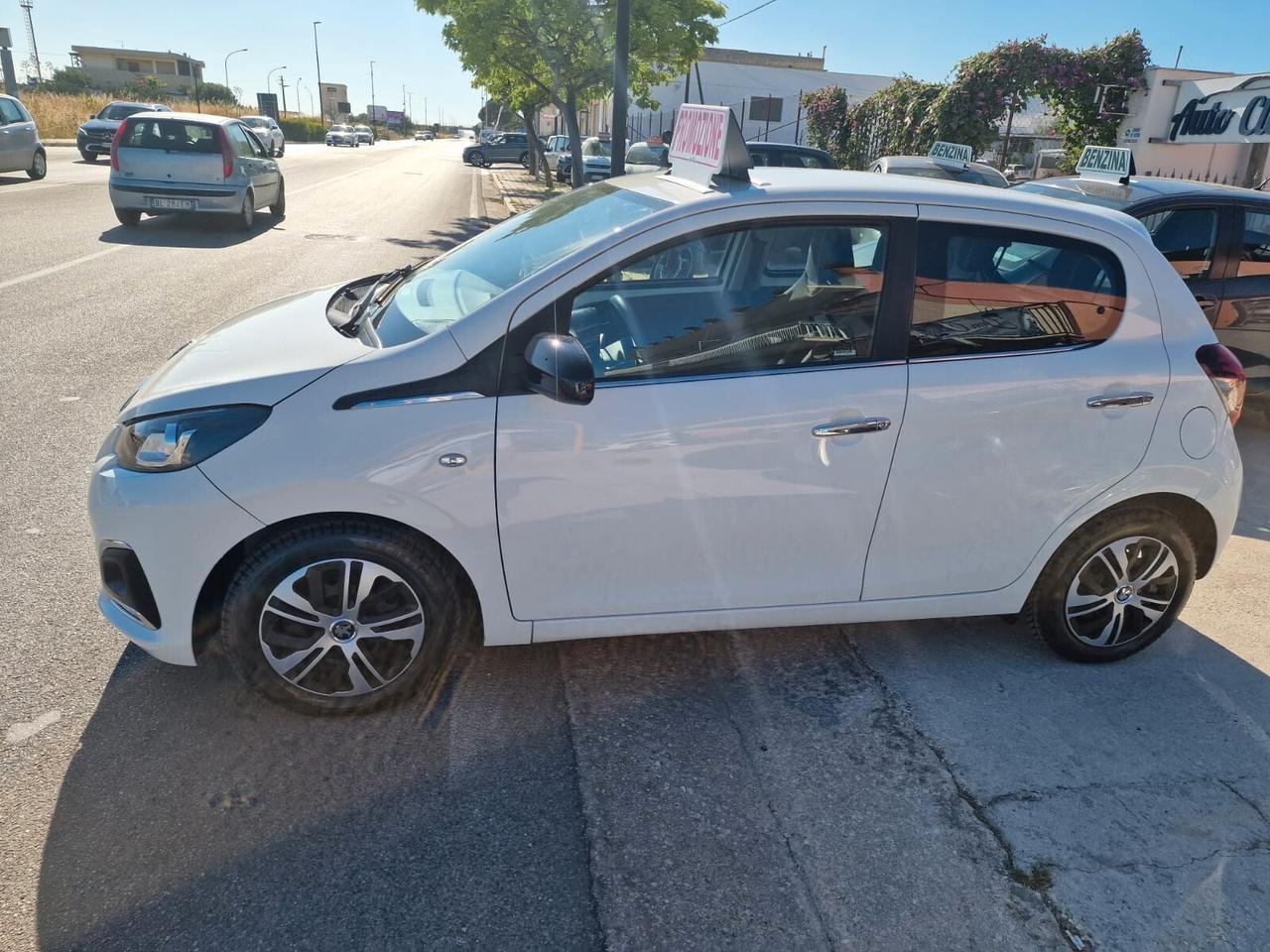 Peugeot 108 VTi 68 ETG 5 porte Allure