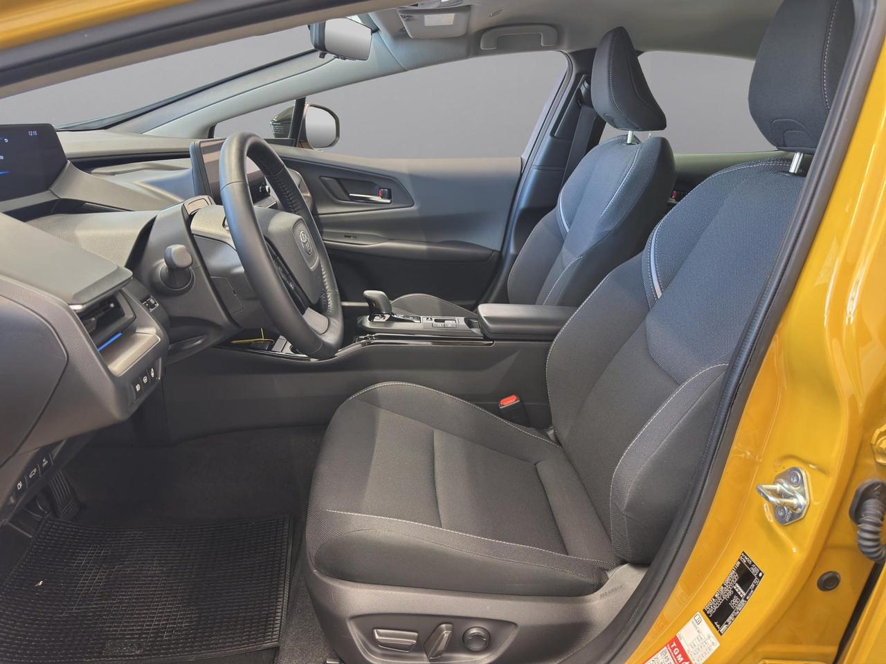 Toyota Prius 2.0 phev Lounge