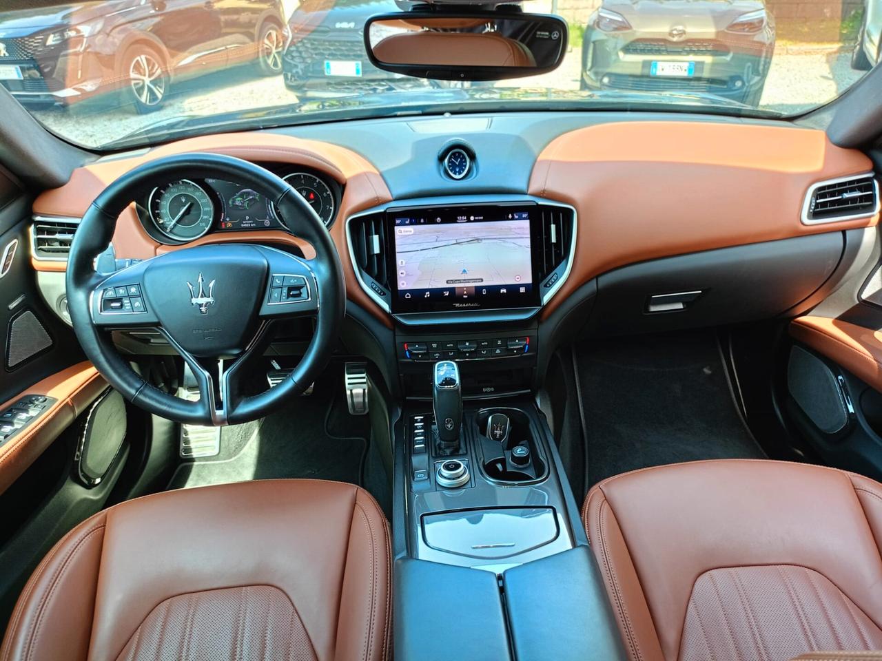 Maserati Ghibli 330 CV MHEV GT