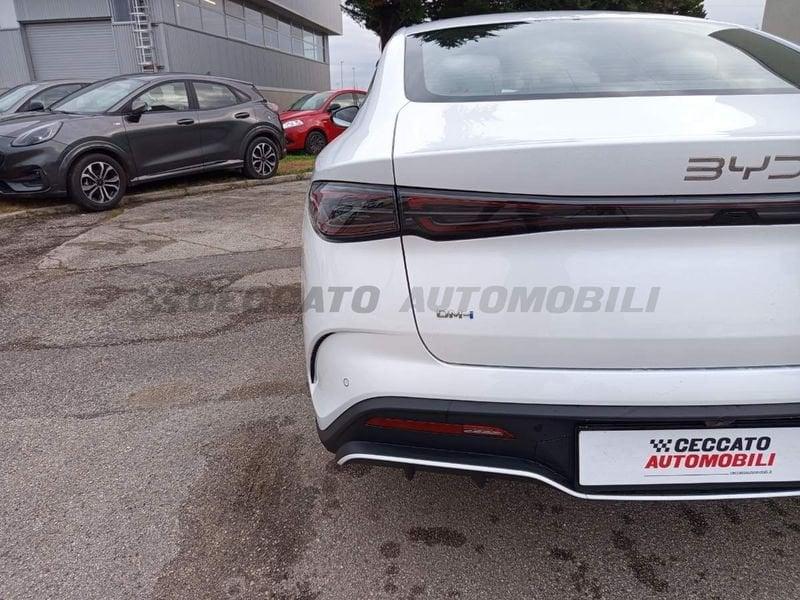 BYD Seal 6 DM-i Seal 6 DM-i 1.5 phev Boost