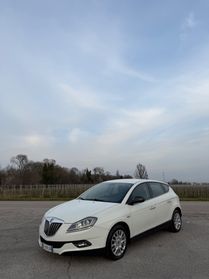 Lancia Delta 1.6 MJT DPF Silver