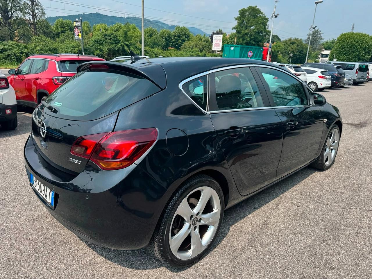 Opel Astra IV 2010 5p 1.6 turbo Cosmo S 180cv*pelle*navi*