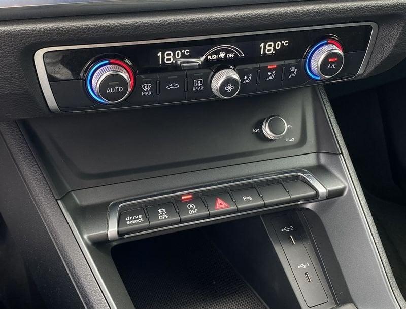 Audi Q3 SPB S Line interno ed esterno 2.0 TDI 200CV S-Tronic quattro 40