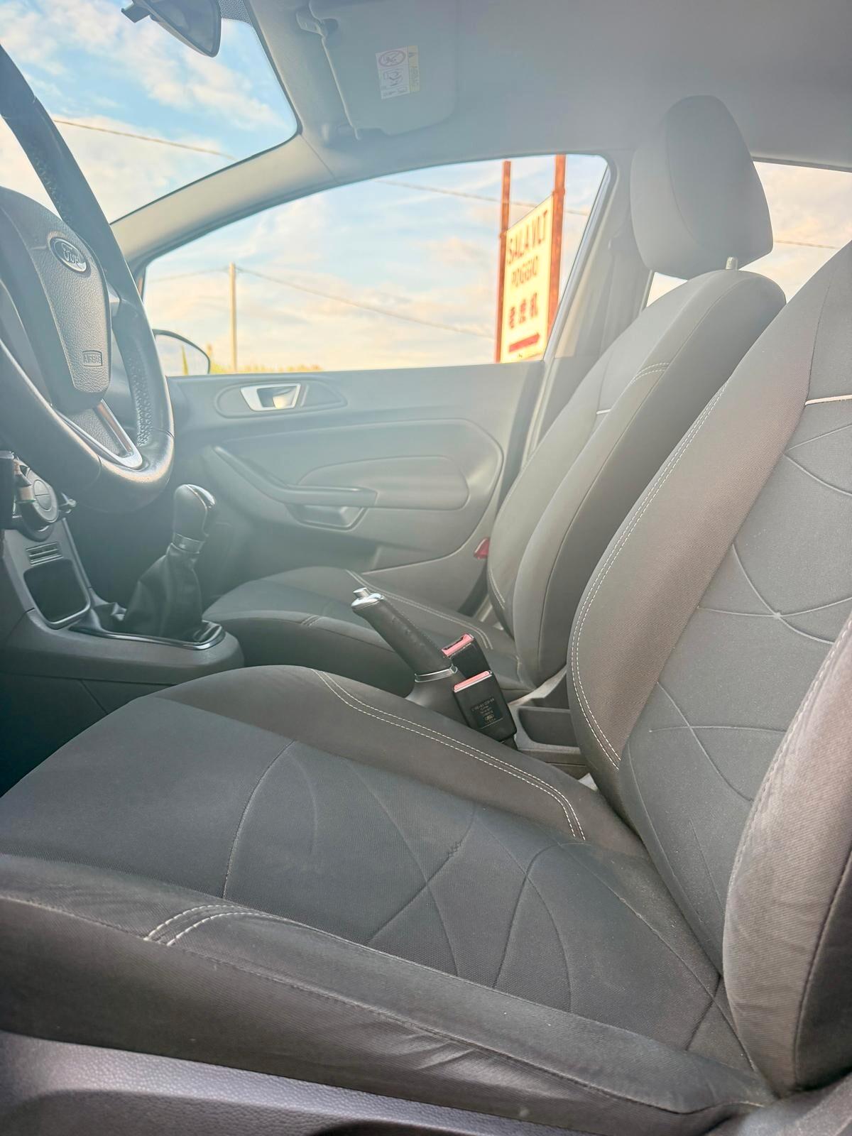 Ford Fiesta 1.2 60CV 5 porte Titanium - ok neopatentato