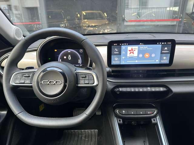 Fiat 600 1.2 Hybrid 145cv Auto + LED + Navi + Cerchi R18