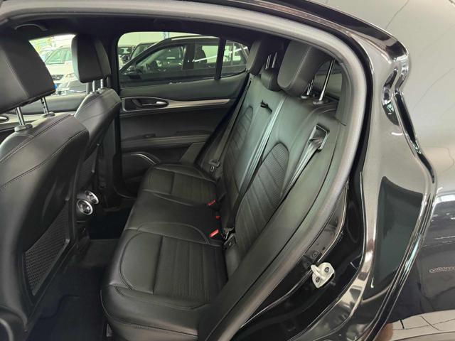 ALFA ROMEO Stelvio 2.2 Turbodiesel 190 CV AT8 Q4 Sprint