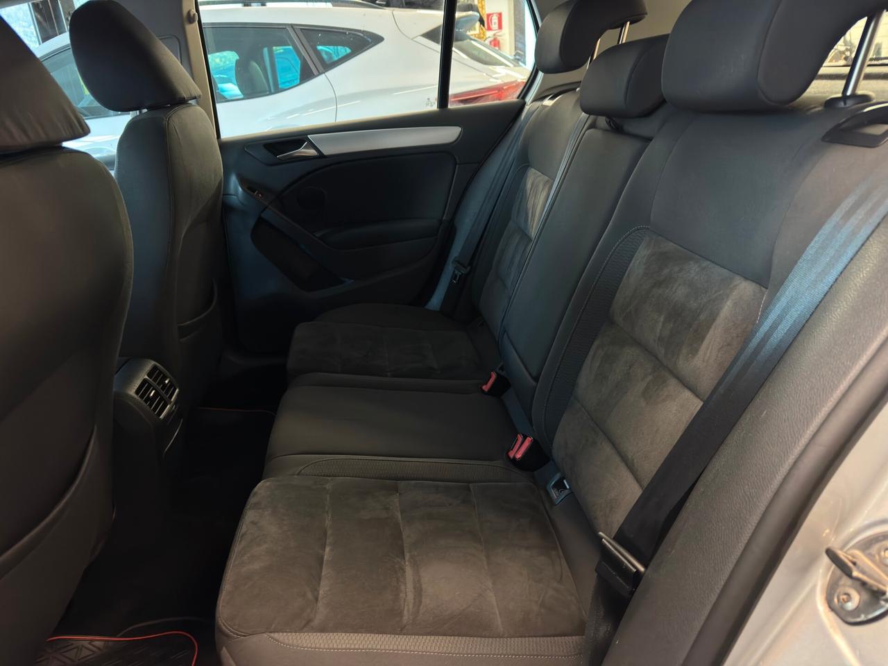 VOLKSWAGEN GOLF 1.4cc 122cv BENZINA 5porte