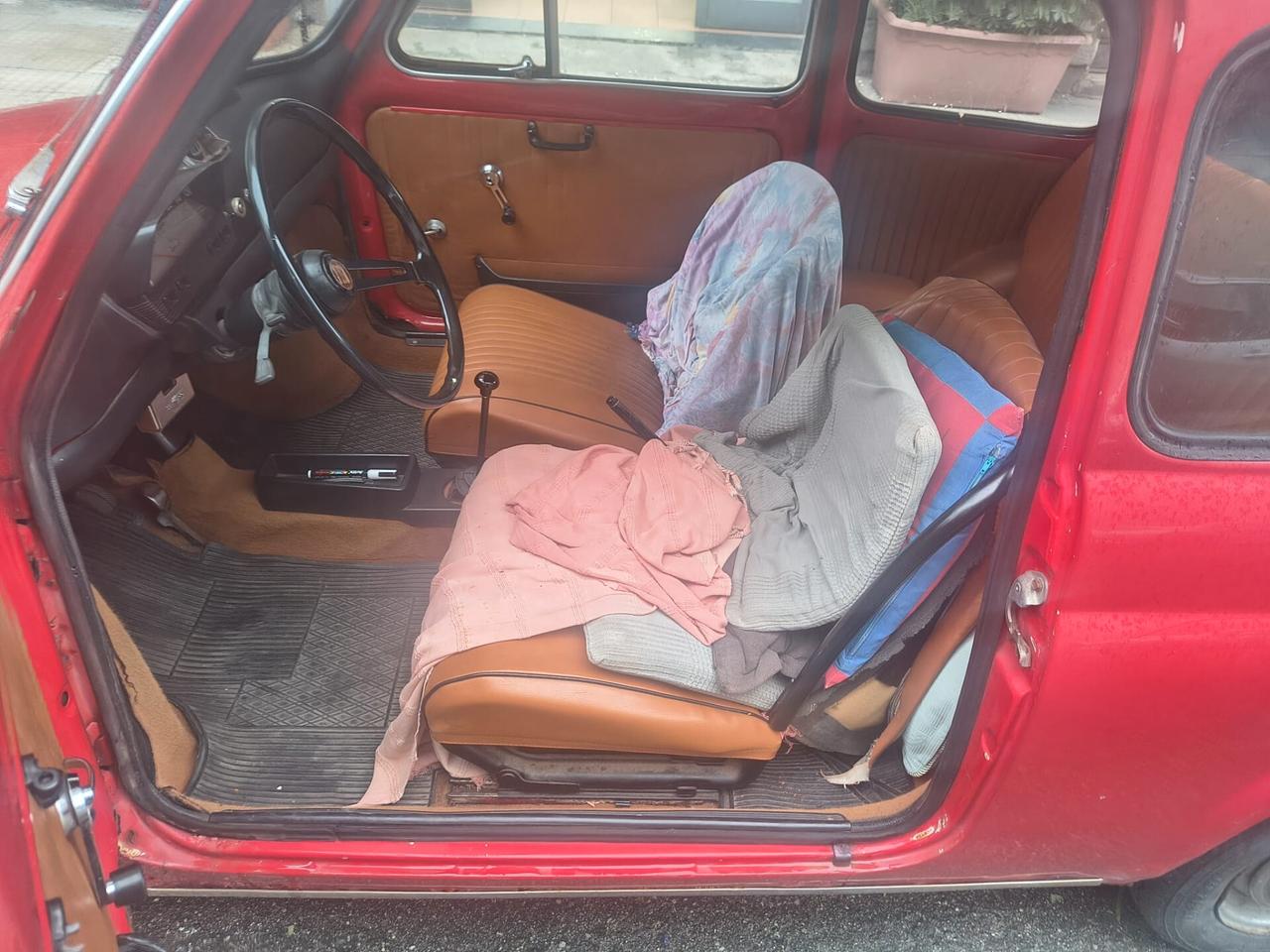 Fiat 500 l DA RESTAURARE