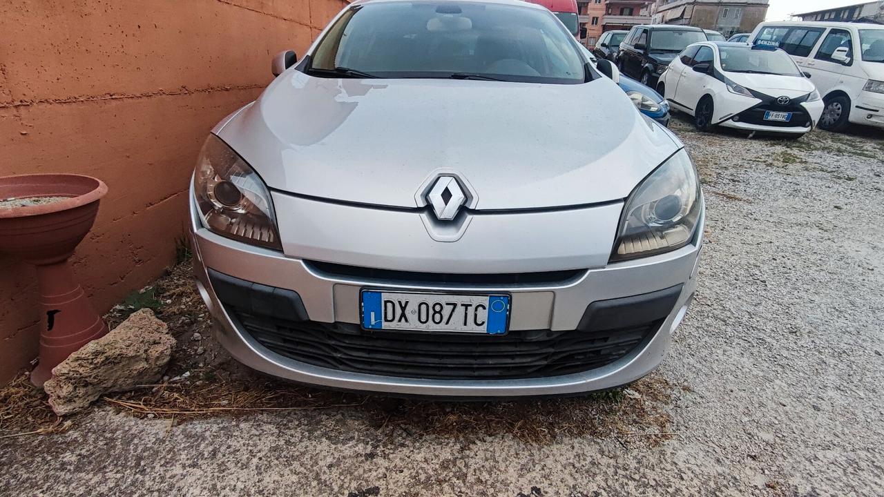 Renault Megane 1.5 dci full full
