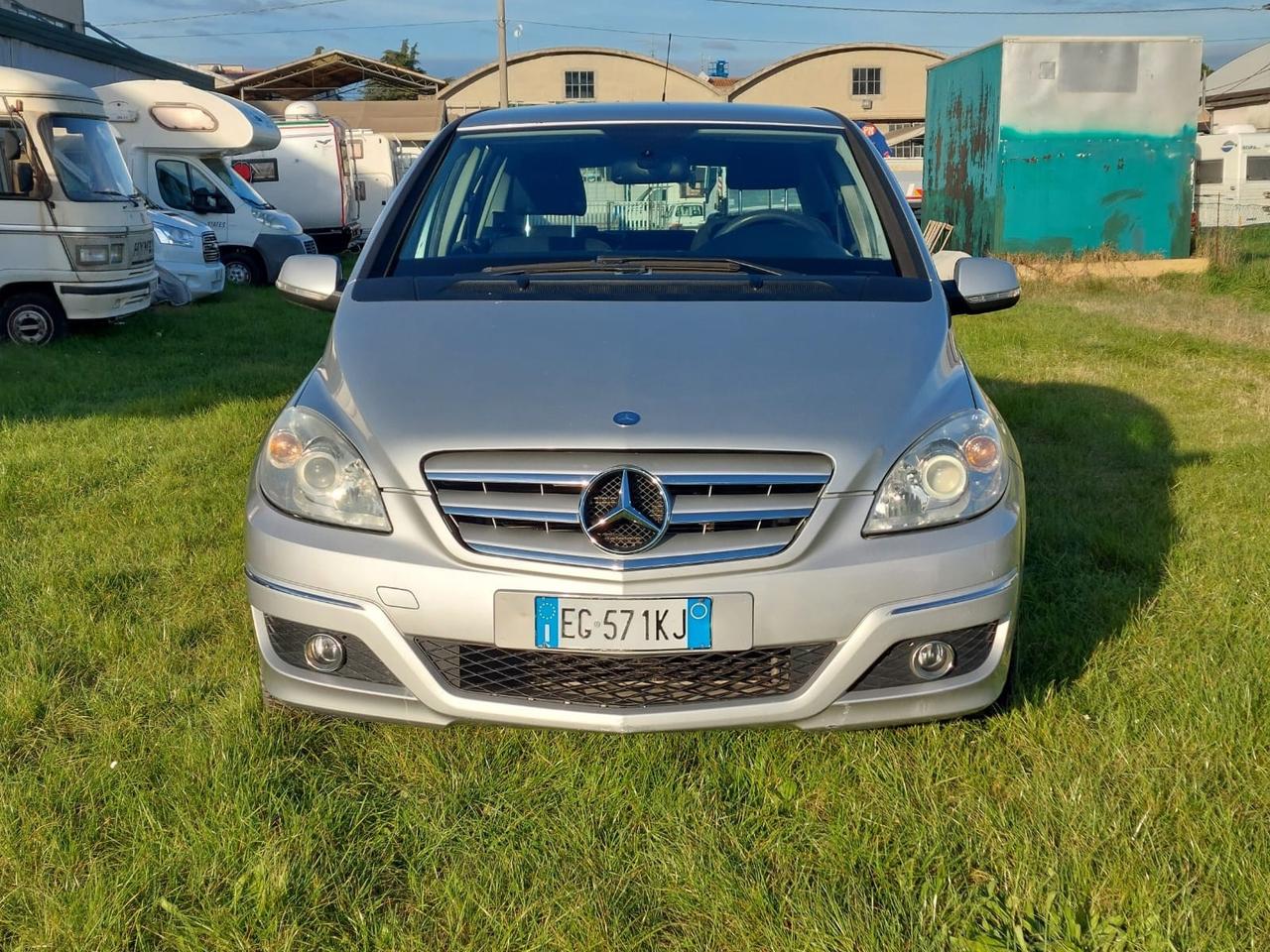 Mercedes-benz B 180 B 180 NGT BlueEFFICIENCY Premium