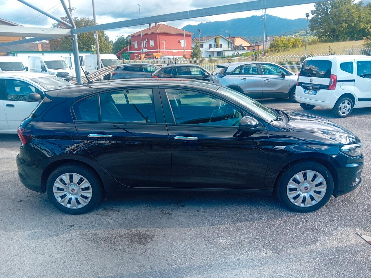 Fiat Tipo 1.6 mjet Easy 5 p 2019