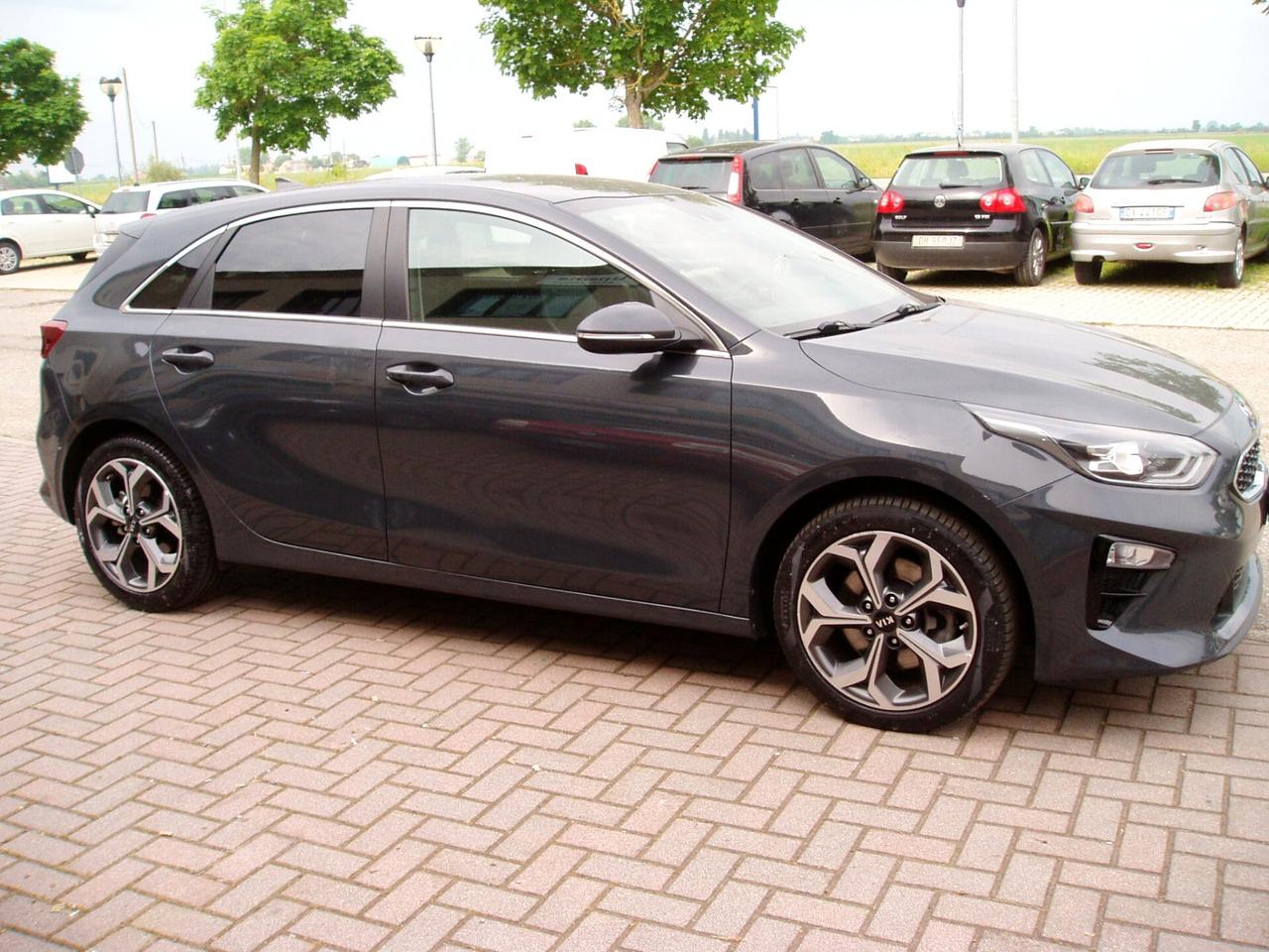 Kia Ceed 1.4 T-GDi DCT SW Business Class