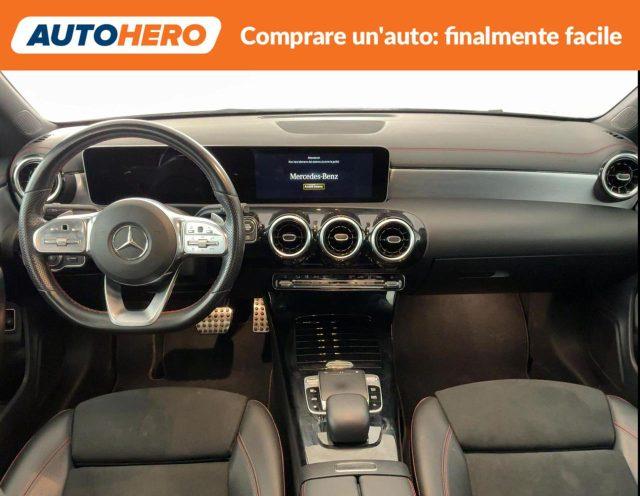 MERCEDES-BENZ CLA 180 d Automatic Premium