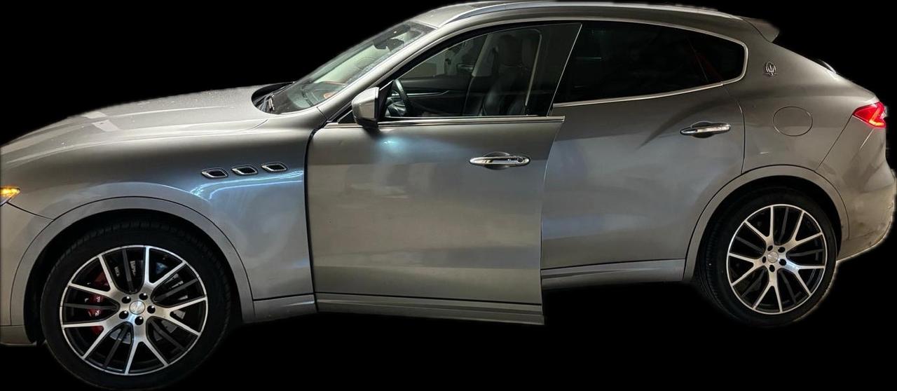 Maserati Levante V6 430 CV AWD S