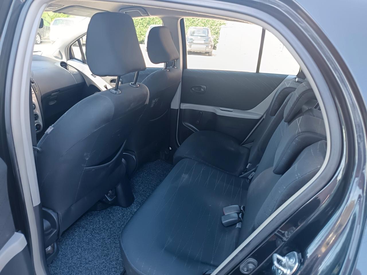 Toyota Yaris 1.3 benzina 2007 solo 85 milakm