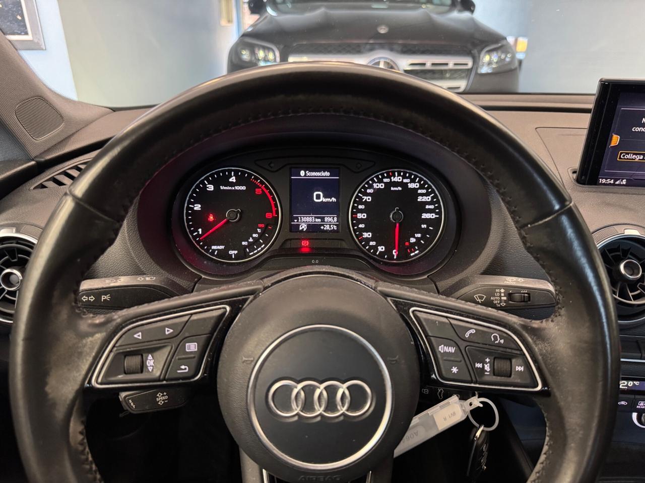 Audi A3 Sedan 30 TDI Admired