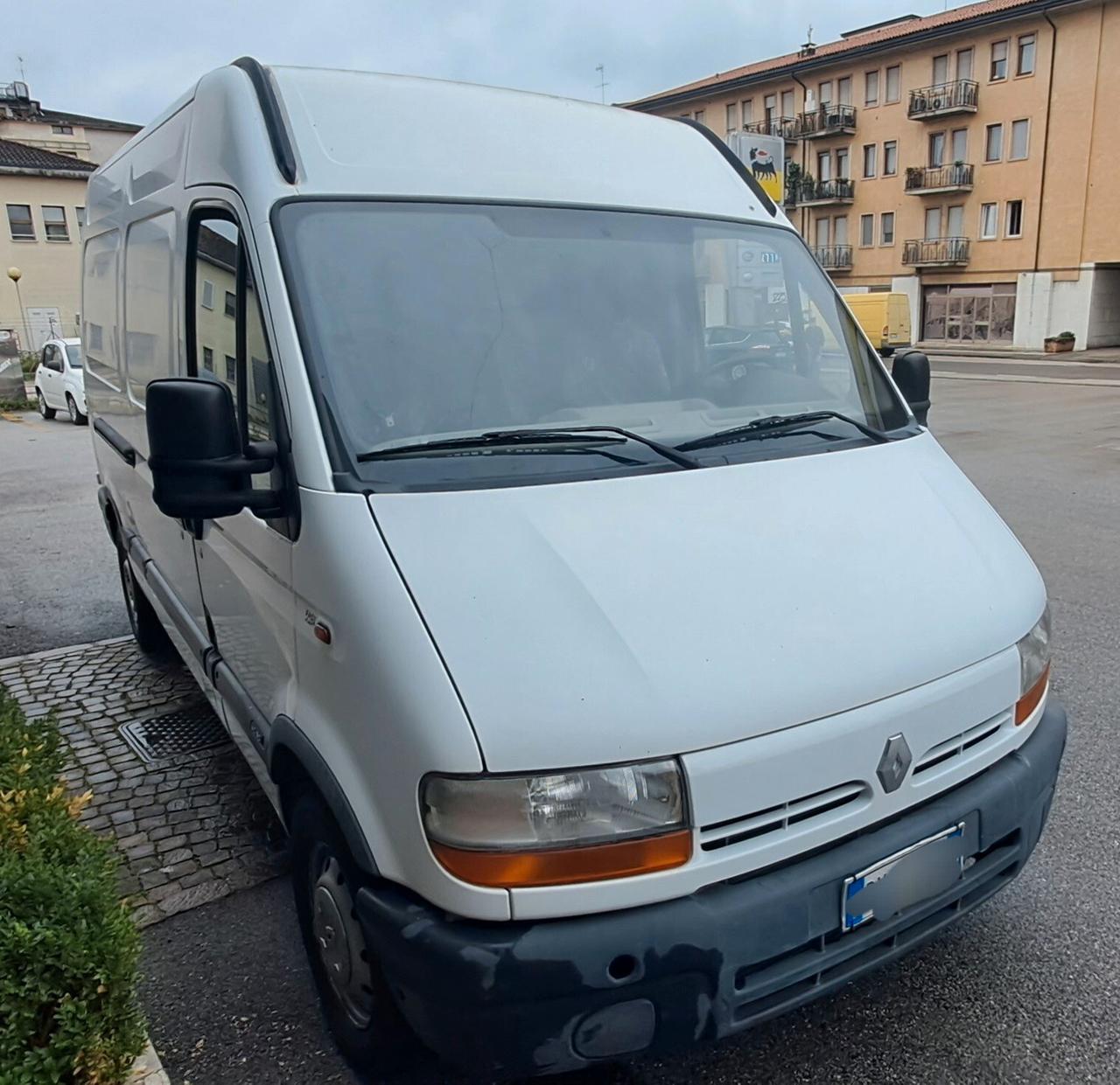 Renault Master T28 2.2 dCi 16V PC Furgone