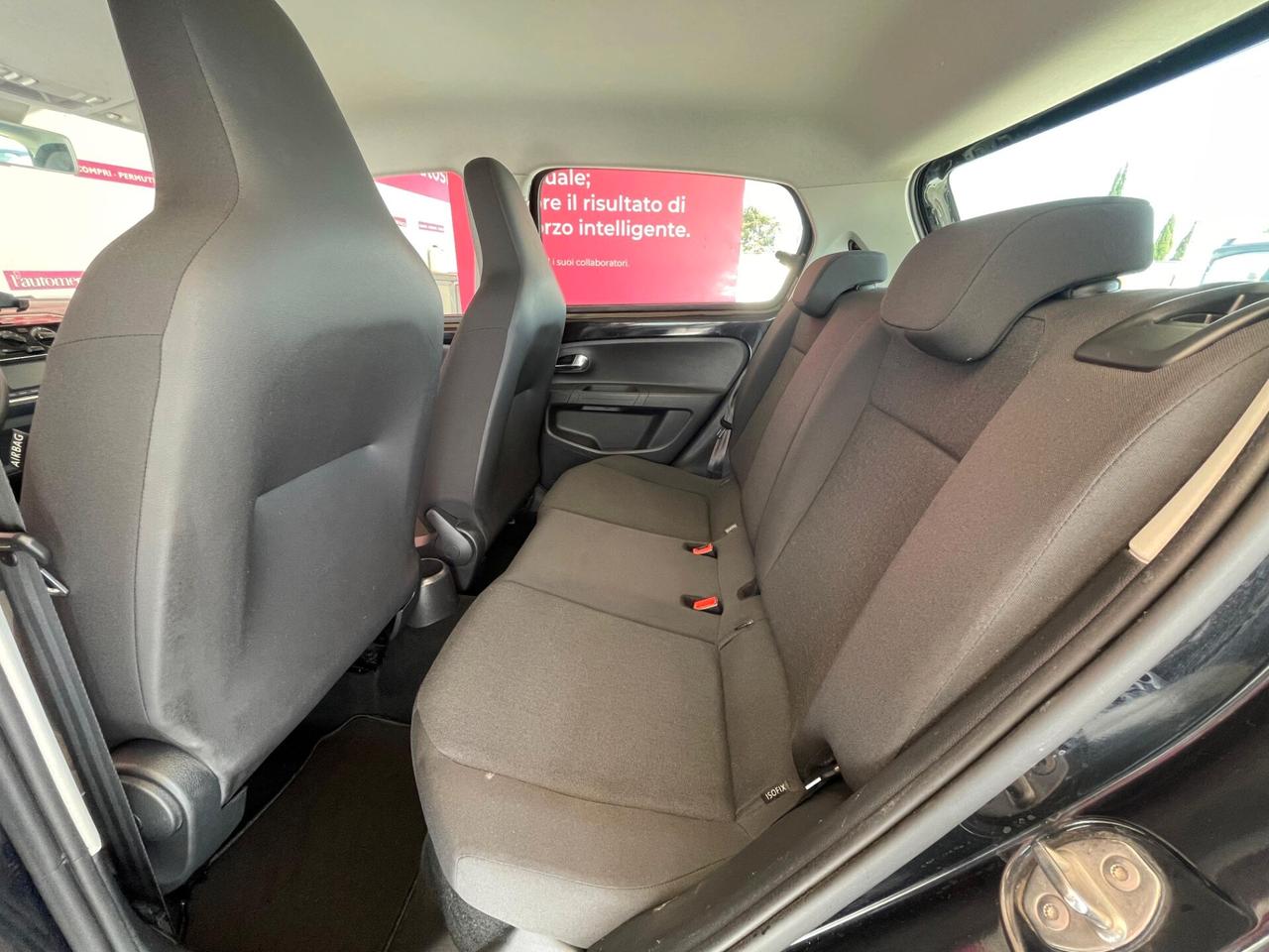 VOLKSWAGEN up! 1.0 5p. move up!