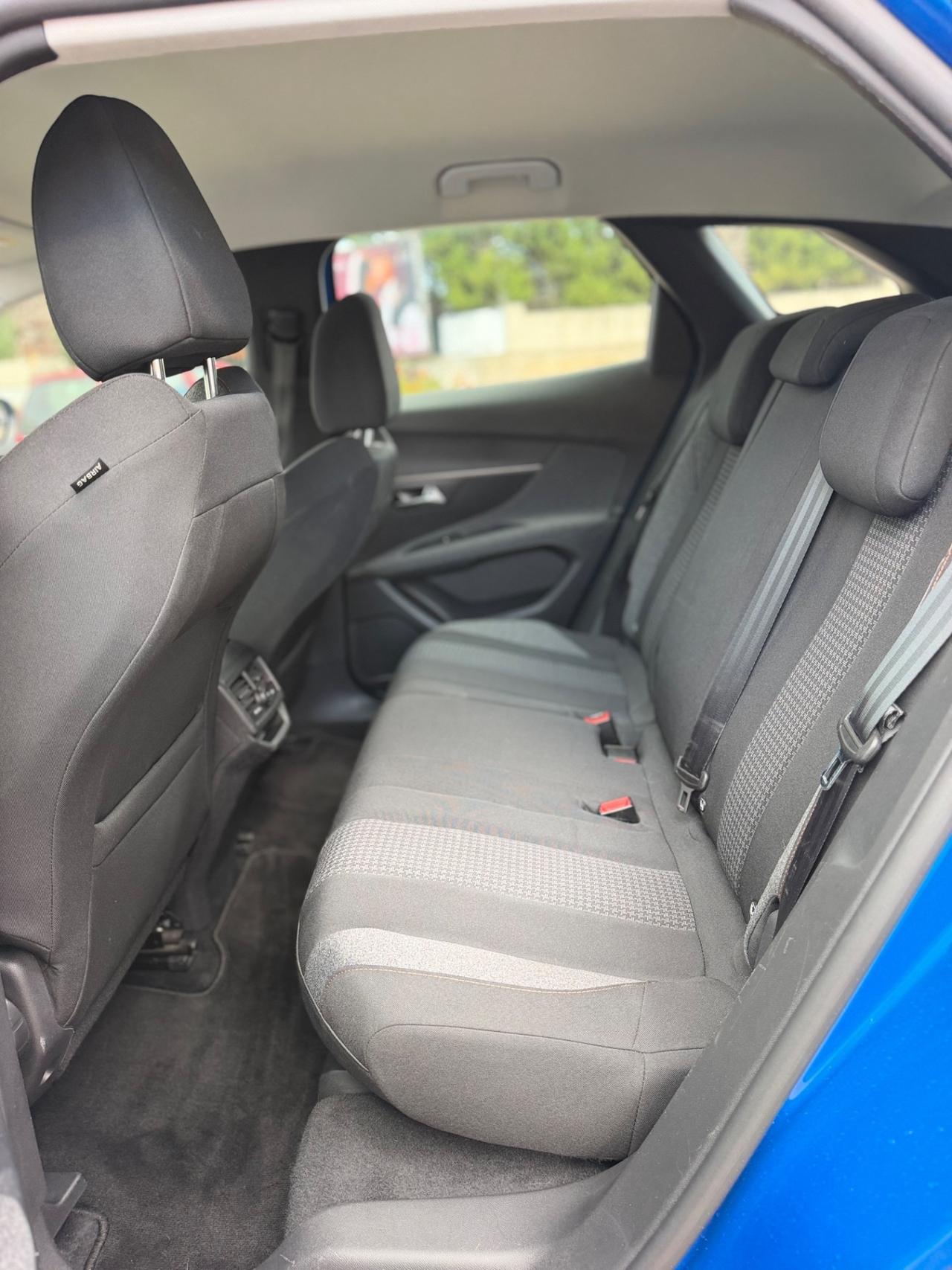 Peugeot 3008 BlueHDi 130 S&S