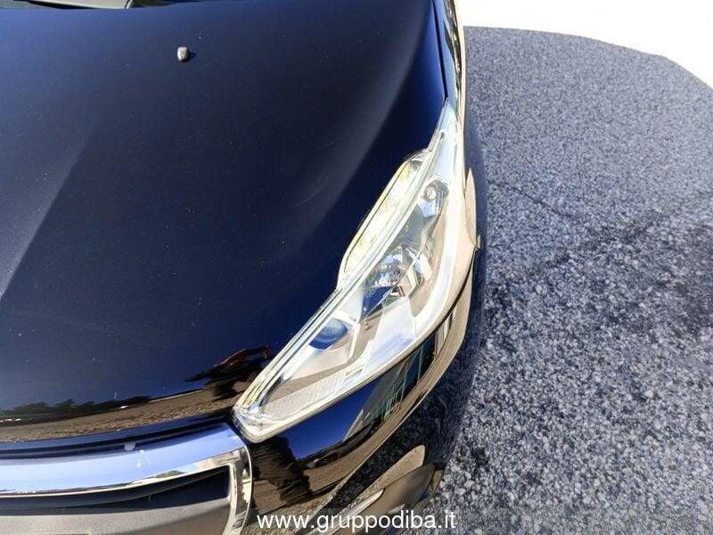 Peugeot 208 I 2015 Benzina 5p 1.2 puretech Allure 82cv