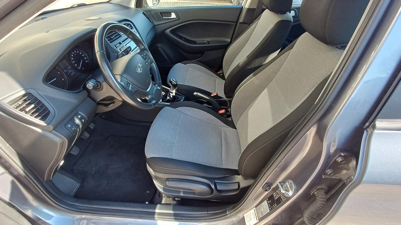 Hyundai i20 1.4 CRDi 5 porte Style ok neopatentati