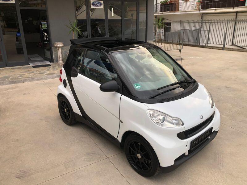 Smart ForTwo 800 CDi Cabrio 2010