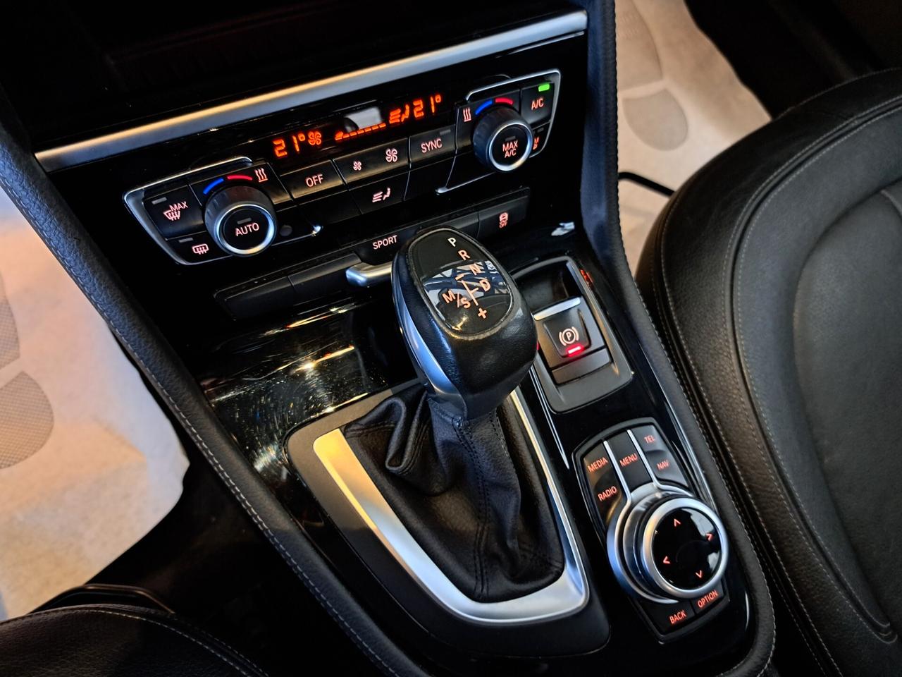 Bmw 218 220d xDrive Luxury