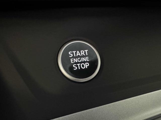 AUDI Q3 35 TDI S tronic Business Advanced