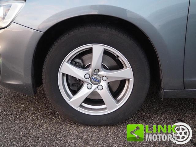 VOLVO V60 D2 Geartronic Kinetic