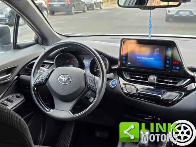 TOYOTA C-HR 1.8h Business 2wd e-cvt
