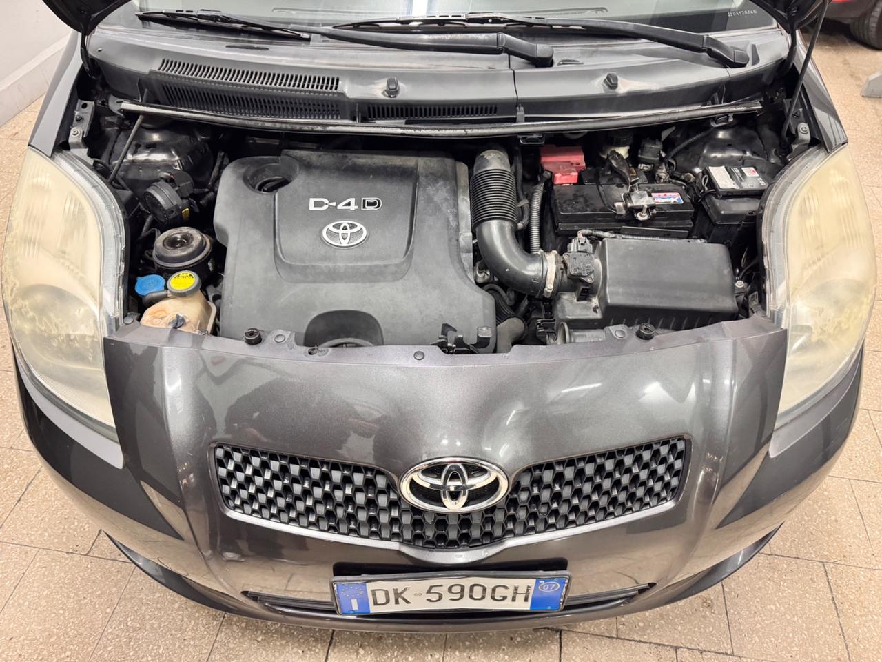 Toyota Yaris 1.4 D-4D 90 Cv 5 Porte Navi - 2007