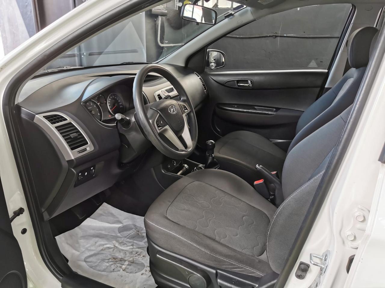 Hyundai i20 1.2 5p. Sound Edition GPL GARANZIA 12 MESI