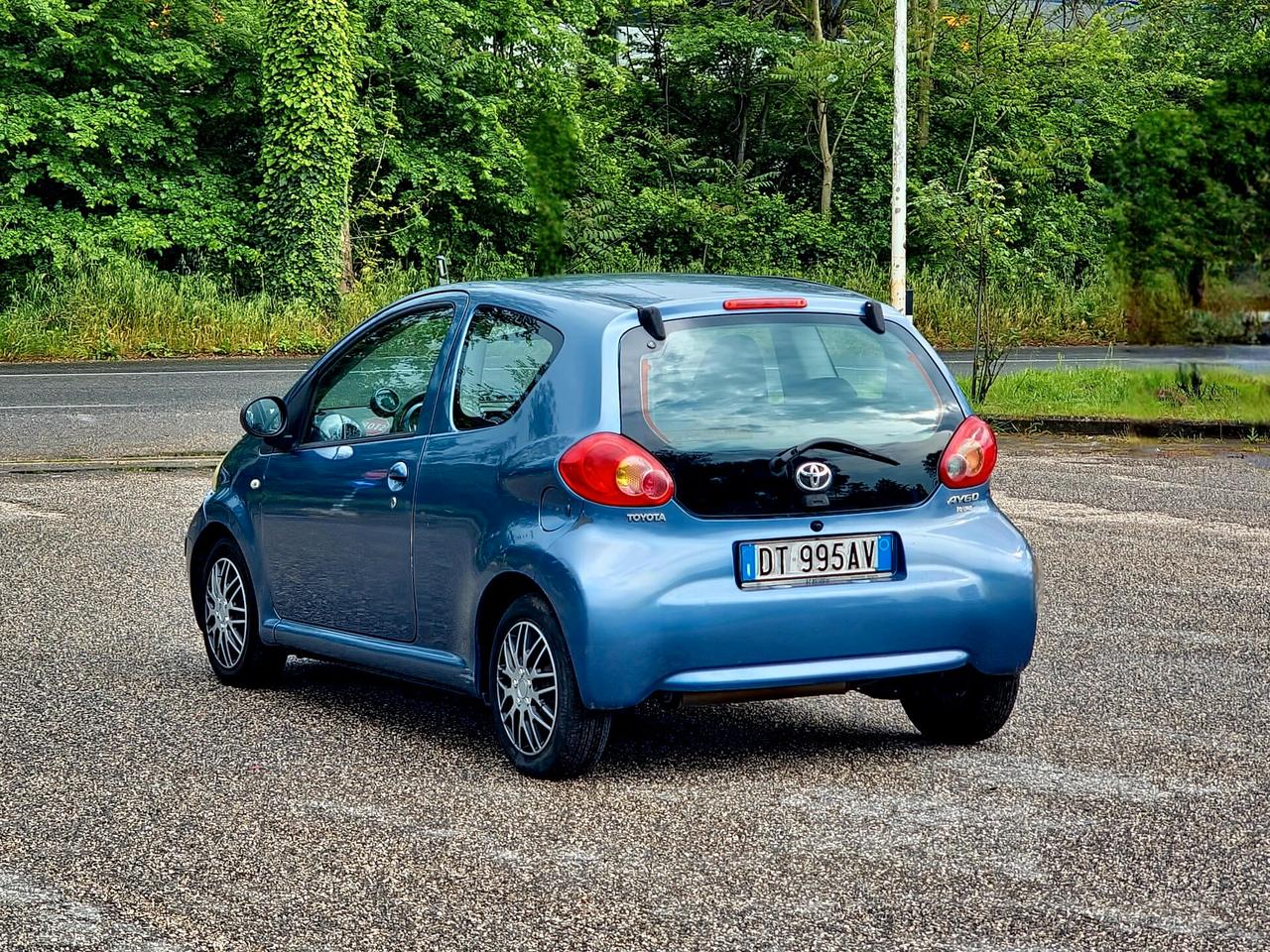 Toyota Aygo 1.0 12V VVT-i 3 porte 2009-E4 Manuale NEO