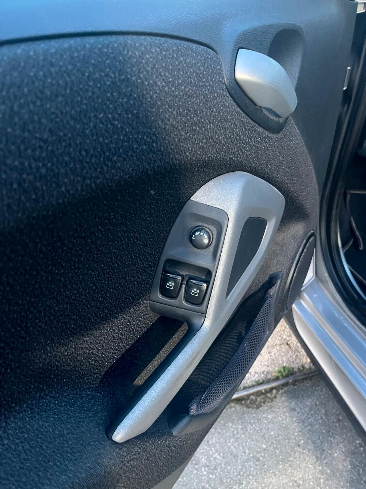 Smart ForTwo 800 40 kW cabrio pulse cdi