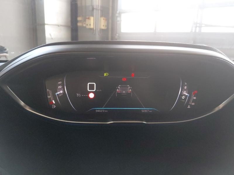 PEUGEOT 3008 BLUEHDI 130 SES ALLURE SUV