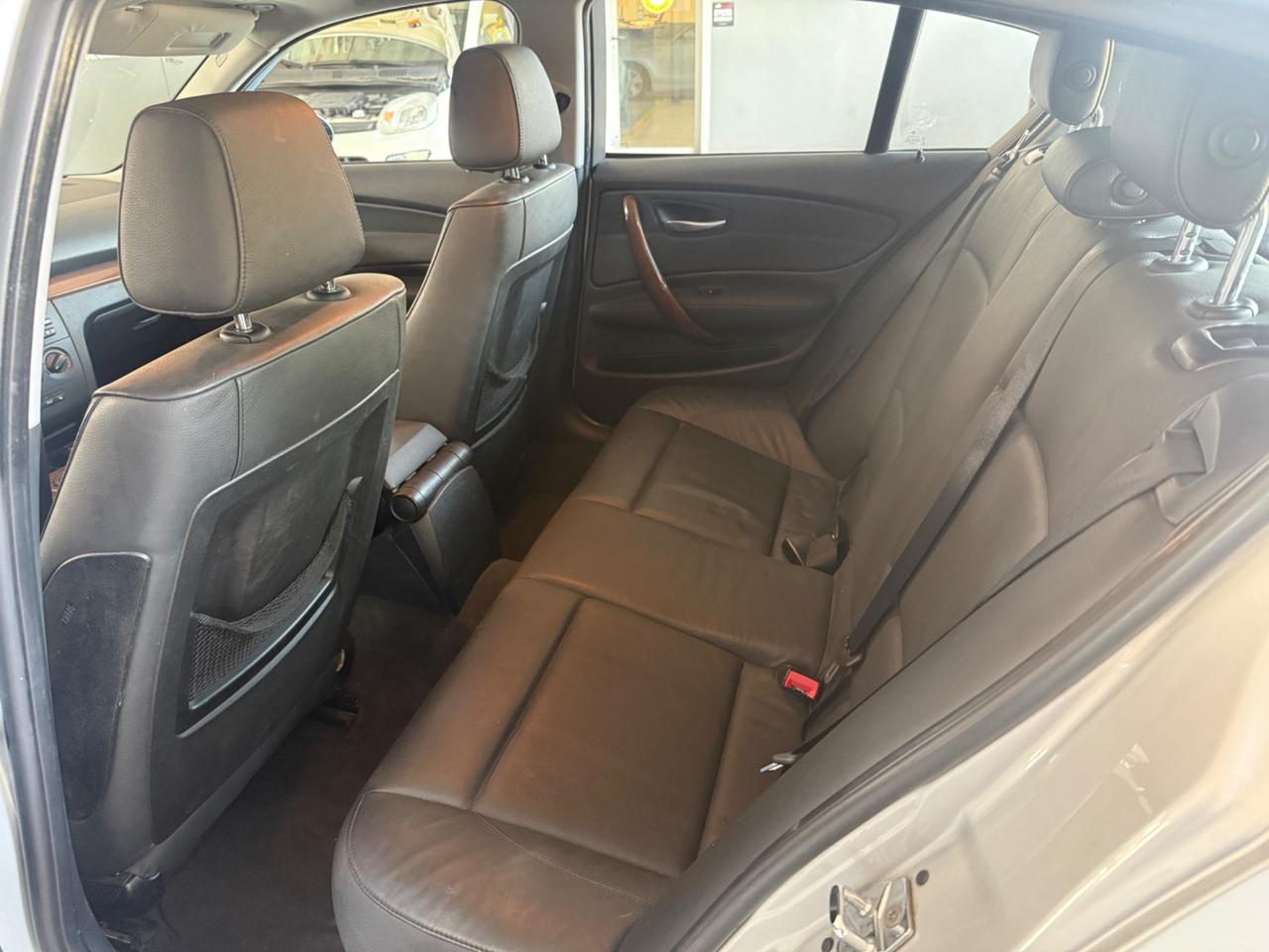 Bmw 116 116i 5p. Futura