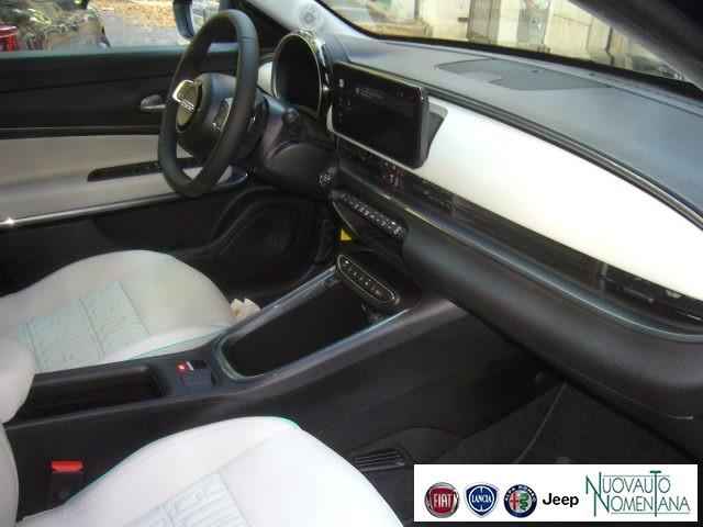 FIAT 600 Hybrid 110CV DCT6 MHEV La Prima NAVI / TELECAMERA