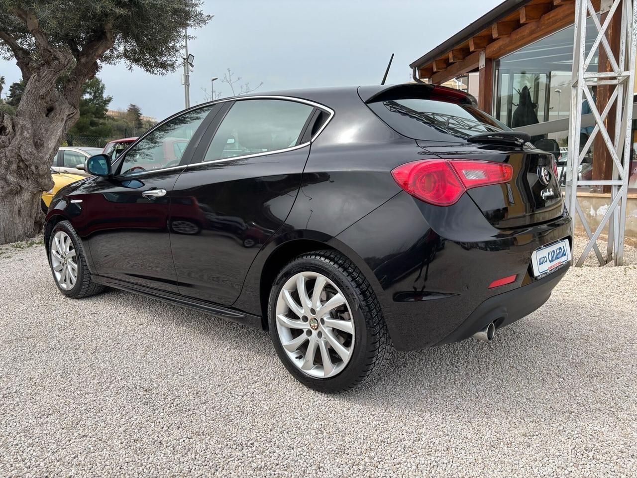 ALFA ROMEO GIULIETTA 1.6 JTDM - 2011