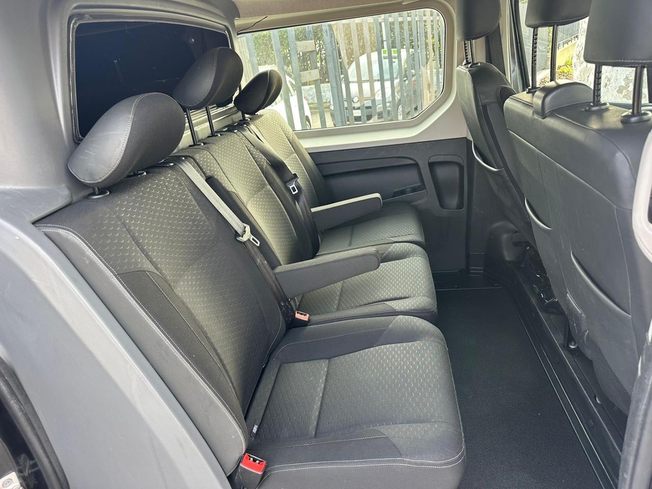 Opel Vivaro 6 posti 1.6 diesel