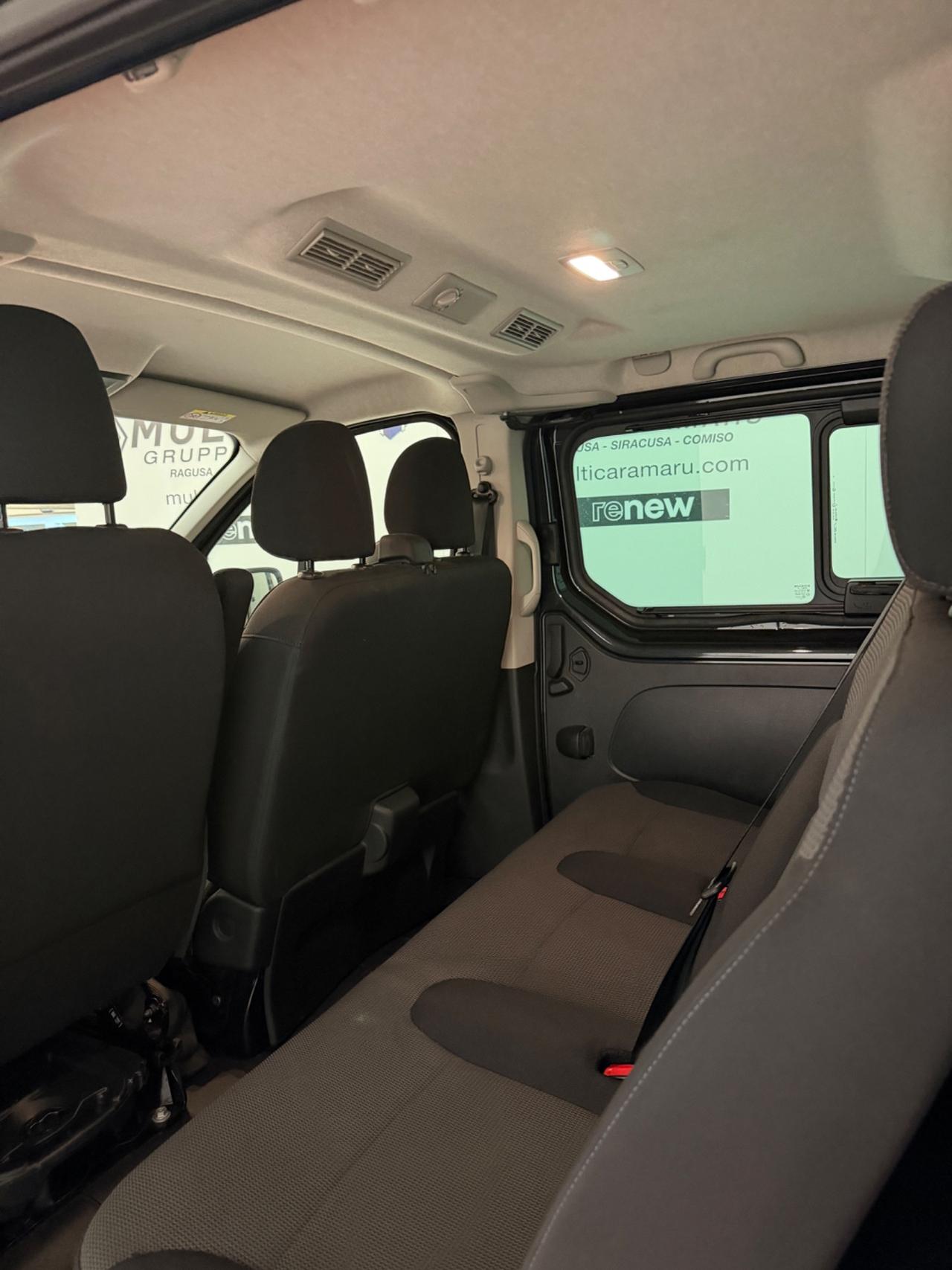 Renault Trafic BluedCi 150Cv 9 POSTI